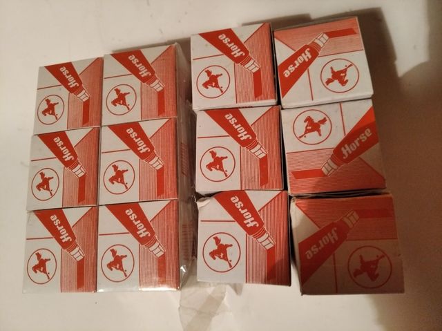 12 Botes de tinta roja para sellar Horse