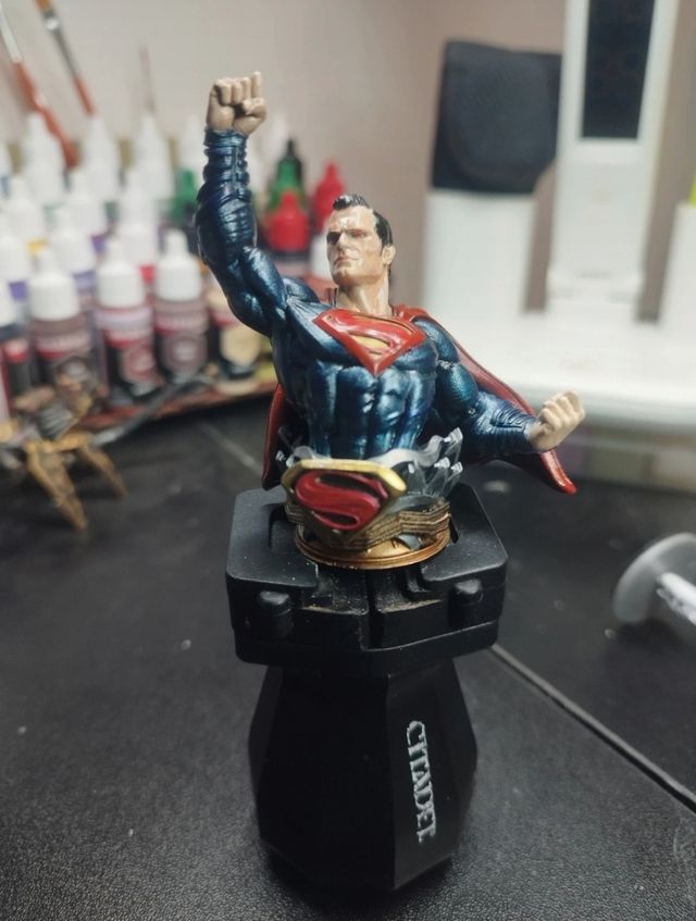 Superman Henry Cavill dipinto a mano