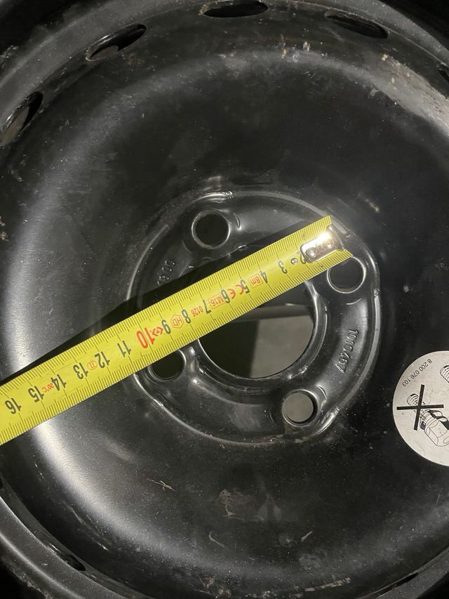 Rueda con neumatico nuevo