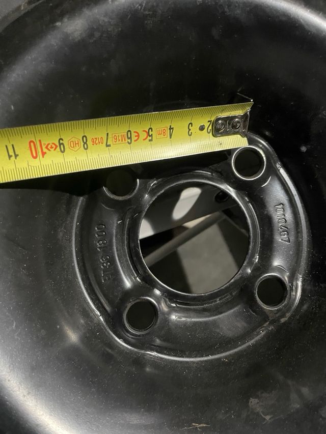 Rueda con neumatico nuevo