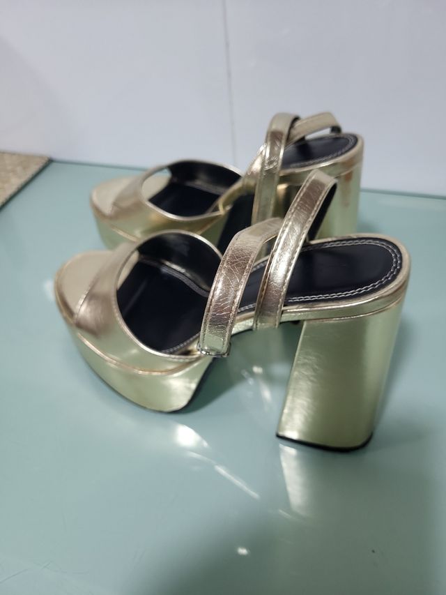 Sandalias Fiesta Bershka 38