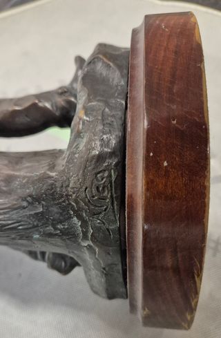 Figuras de Bronce  escultor Nico