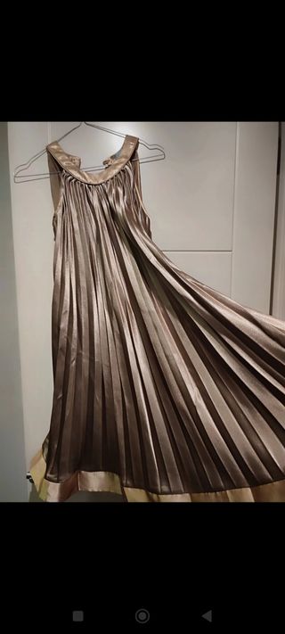 Vestido dorado sin estrenar S/M