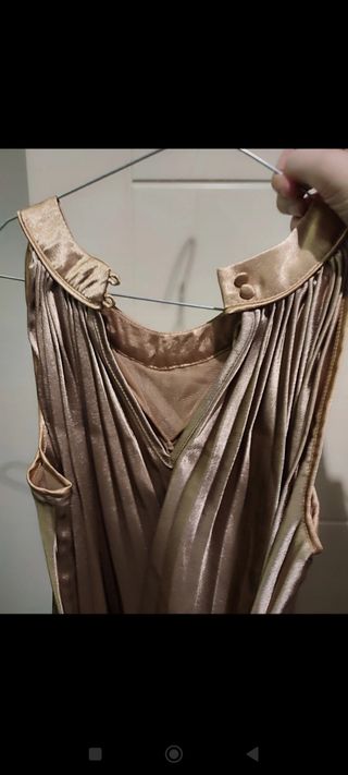 Vestido dorado sin estrenar S/M
