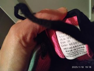 Vendo zapatillas de deporte talla 36