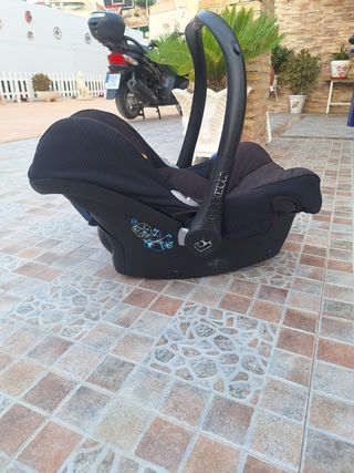 Silla coche MaxiCosi + Base Isofix BebeC
