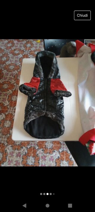 Piumino con cappuccio e pelicciotto