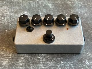 Pedal Fat Fuzz Factory hecho a mano