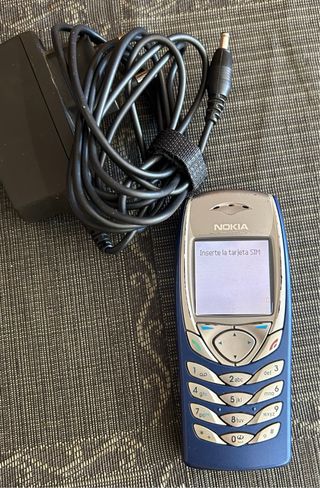 Nokia 6100