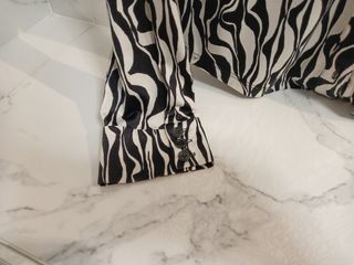 Blusa Zara de licra estampada