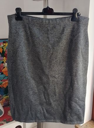 Gonna grigia in maglia