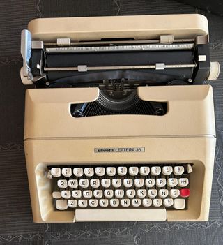 Olivetti Lettera 35 - maquina de escribir