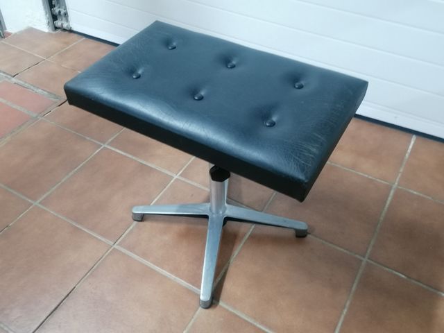 Taburete elevable vintage