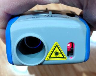 Detector materiales con múltiple funciones y láser
