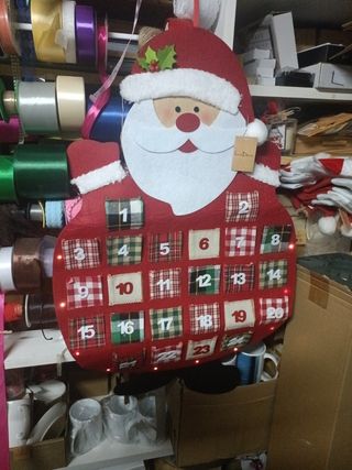 Calendario adviento papá Noel rojo