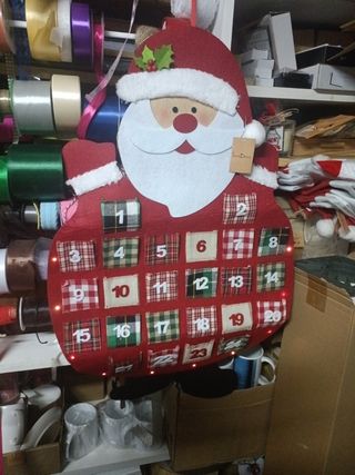 Calendario adviento papá Noel rojo