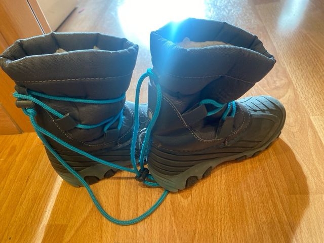 Botas nieve niño talla 28