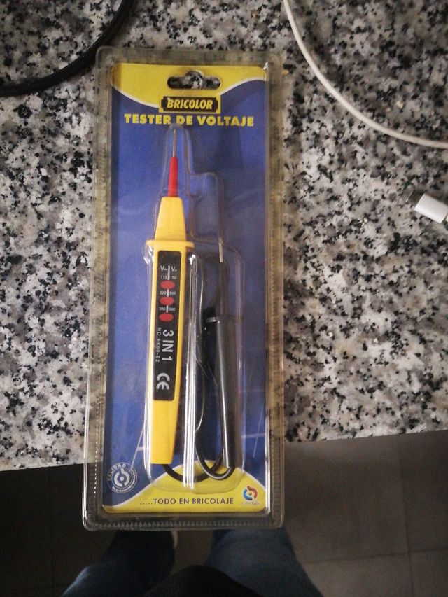 Tester de voltaje ⚡