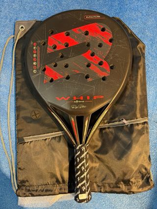Royal Padel Whip Extreme 2025 
