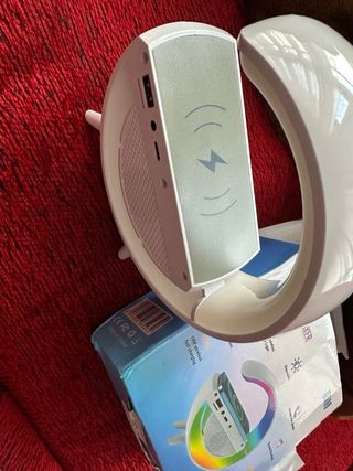 Altavoz con varias funciones