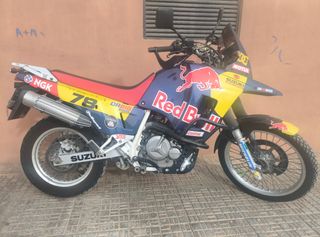 SE VENDE SUZUKI DR BIG 800