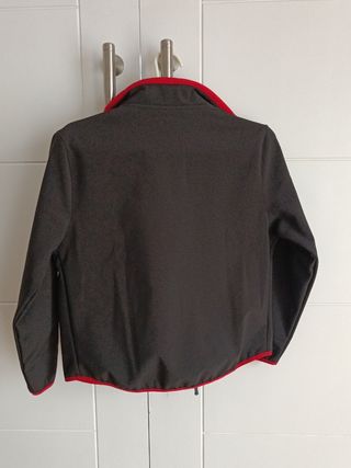 Chaqueta Mountain talla 8