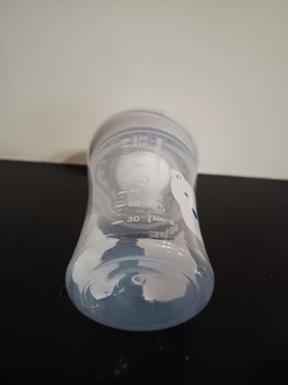 Nuk Magic cup. Vaso antiderrame.