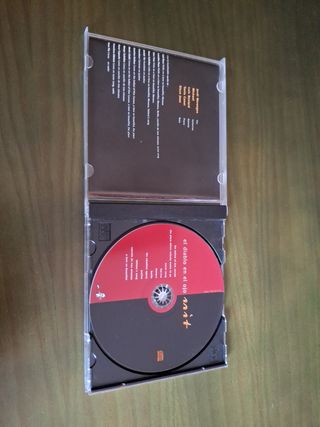 CD El diablo en el ojo, Nit
