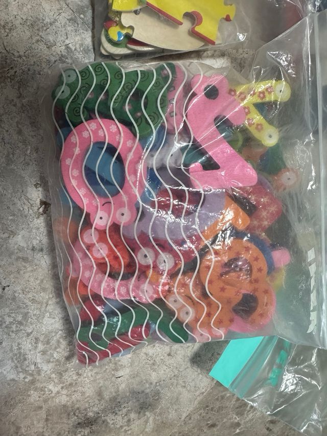 Lote 9 puzzles madera