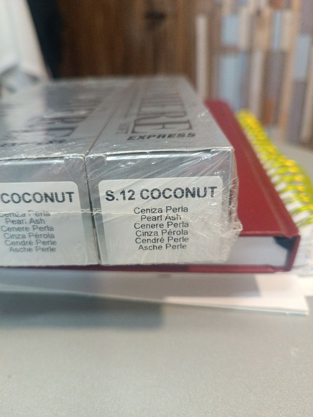 Tres tintes profesional de 100ml.