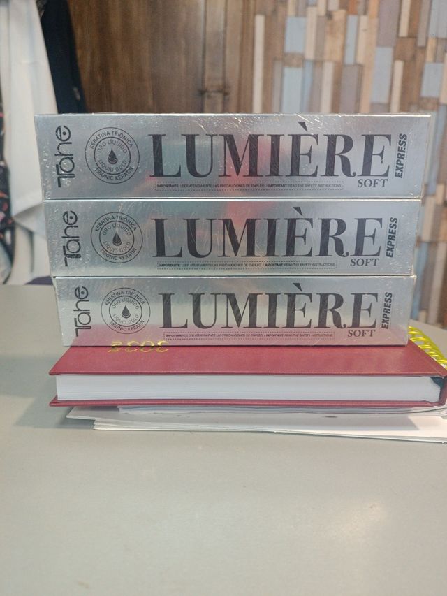 Tres tintes profesional de 100ml.