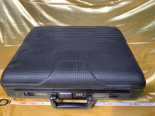 Maletín ejecutivo rígido negro