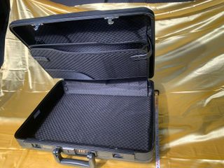 Maletín ejecutivo rígido negro