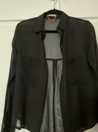Dos blusas por 5 euros las dos juntas