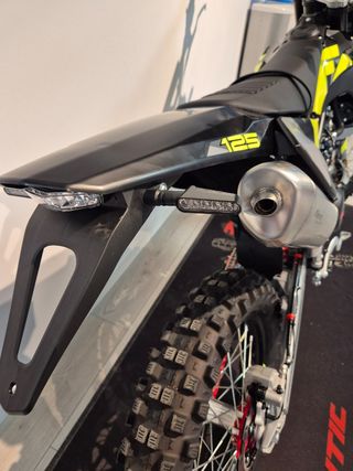 Fantic XEF 125 ABS 2025