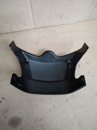 6535830090 - Carcasa posterior manillar Piaggio 