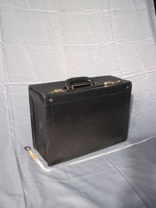 Maletín piloto símil piel negro