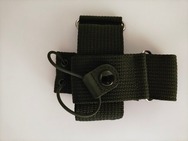 Funda porta emisora, cordura. A estrenar.