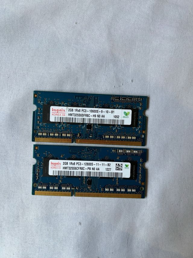 2 Tarjetas de memoria RAM Hynix DDR3 2GB portátil