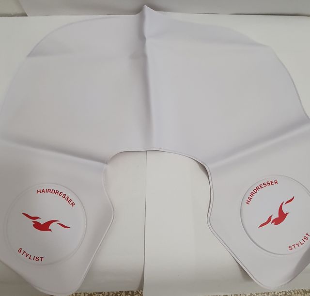 Oggetti da parruccheria nuovi. Si accettano offert