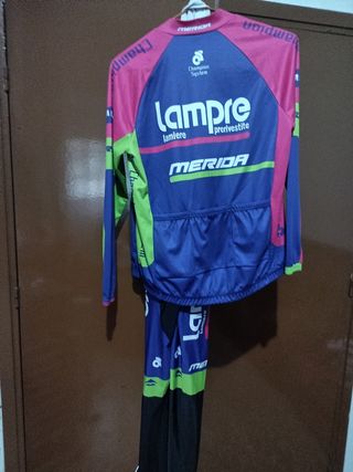 CONJUNTO COMPLETO 