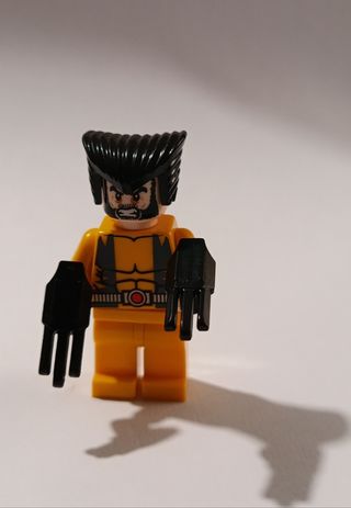 Mini Figura Lobezno compatible Lego