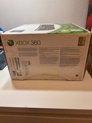 Lotto Console Xbox 360 S + Prototype