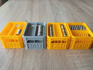 Cajas para guardar pilas