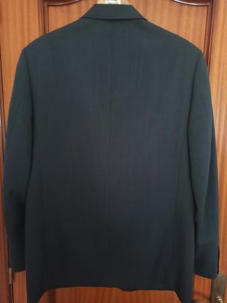 Traje de caballero, talla 50.