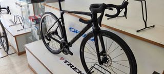 BICI DA CORSA IN CARBONIO