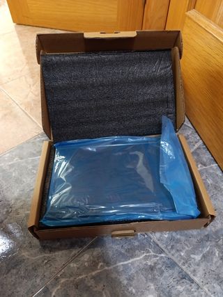 Monitor portátil Mucai nuevo