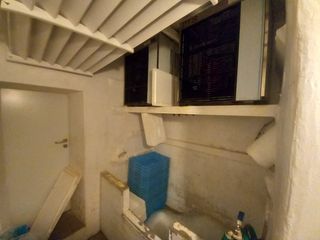 R-7937578 Traspaso Pescaderia con salida de humos