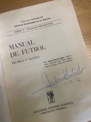 Manual de fútbol. Técnica y táctica.