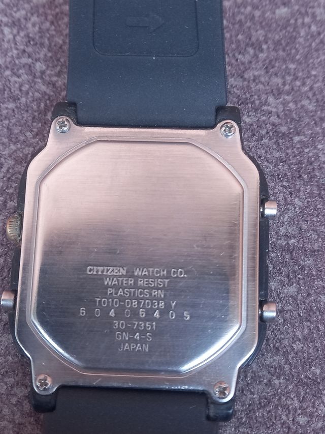 Reloj citizen anadigital